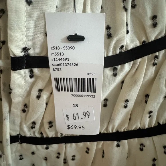 Lane Bryant Cream Blouse with Black Details - Picture 5 of 9